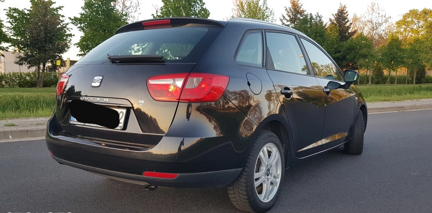 Seat Ibiza cena 15500 przebieg: 205000, rok produkcji 2011 z Wrocław małe 277